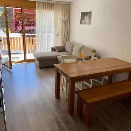 Apartment Lauchernalpli *
